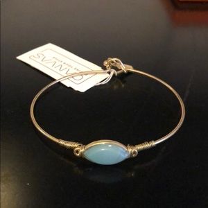 CANVAS gold bangle bracelet